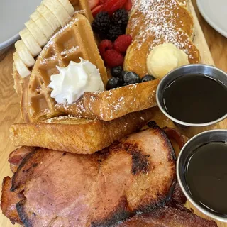 the breeze breakfast board