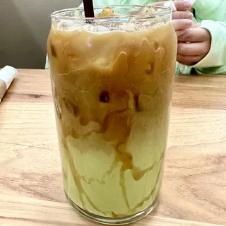 iced caramel matcha latte