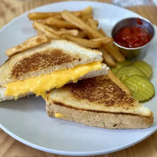 grilled cheese sandwich