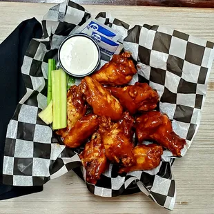 food, bbq chicken, chicken, fried chicken, bbq wings, fried chicken wings, chicken wings, chicken wings and fried chicken, poultry
