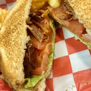 BLT