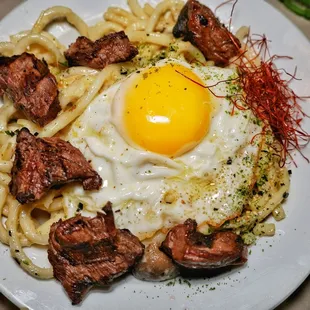 Creamy udon with steak