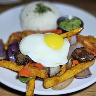 Lomo Saltado