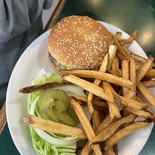 Cheeseburger and fries