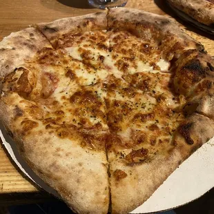 Cheese pizza