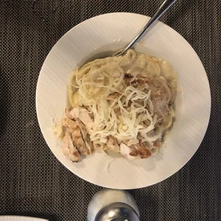 Linguini Alfredo
