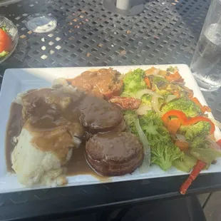 Bacon Meatloaf mash gravy and mixed vegetables