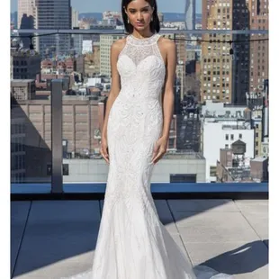 Wedding dress available sizes 4 thru 32