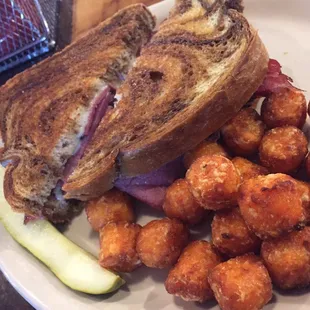 Rueben Melt (including sautéed onions &amp; peppers) with SWEET POTATO TOTS!
