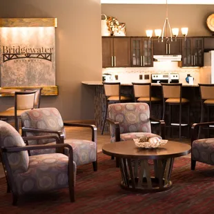 Take a break and sit on one of our clubhouse chairs. Bring your laptop and enjoy our free wi-fi!