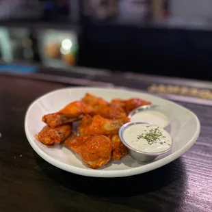 fried chicken, food, bbq wings, chicken wings and fried chicken, poultry, chicken, chicken wings, bbq chicken, fried chicken wings