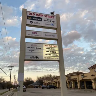 Shopping center sign