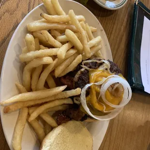Many different burgers