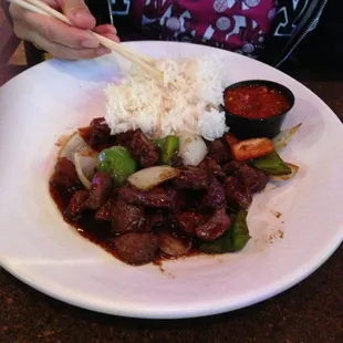 Pepper beef cube W/ rice