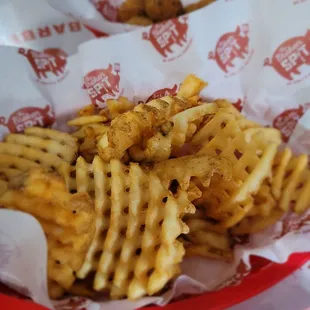 Waffle fries