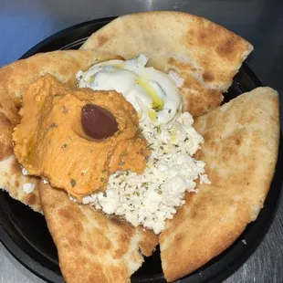 Pita bowl