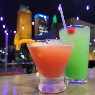 Pineapple Pick me up &amp; Peach Tini