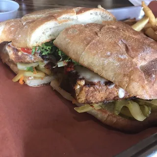 Veggie Loaf Sandwich (vegetarian)