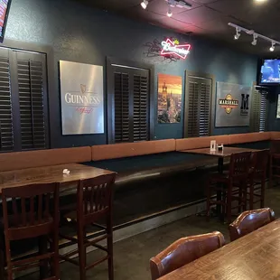 the interior of a restaurant