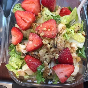 Strawberry Chicken Salad - To Go.  Yum!