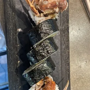 Soft Shell Crab Cut Roll