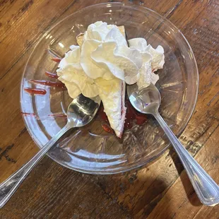 White chocolate raspberry cheesecake, yum!