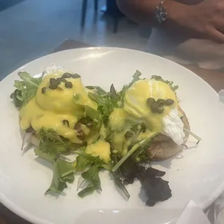 Smoked Salmon Benedict