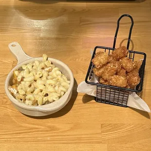 Baked Mac and Cheese, Tots