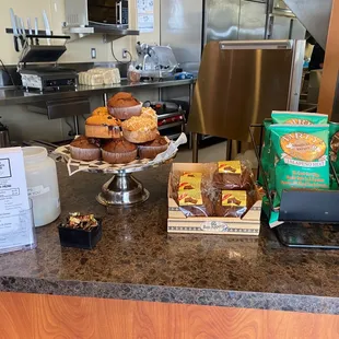 Variety of Muffins, chips