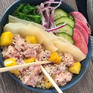 Wakame Ahi Salad