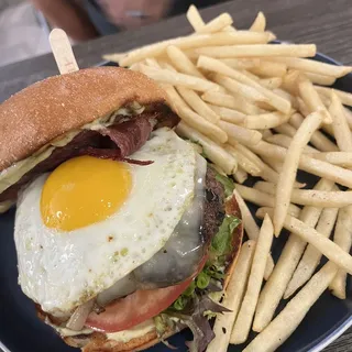 Brunch House Burger