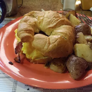 Breakfast Croissant