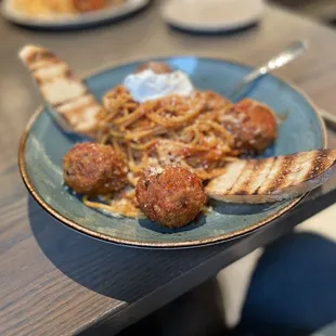 Spaghetti and Meatballs