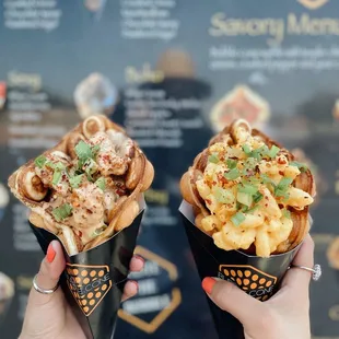 Chipotle chicken bubble waffle cone // chicken and Mac n cheese bubble waffle cone