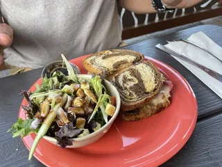 Peach's Grill