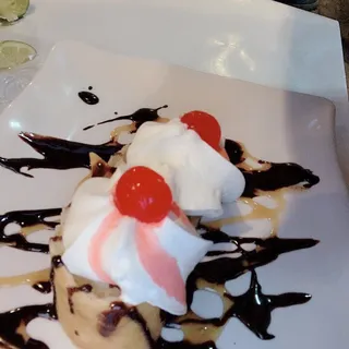 Fried Banana Cheesecake