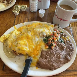 Juevos rellenos (half order). WOW, delish!