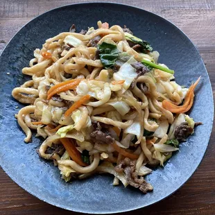 Du Kuh Bee Noodle with Beef is a large enough portion to fill a dinner plate at home.