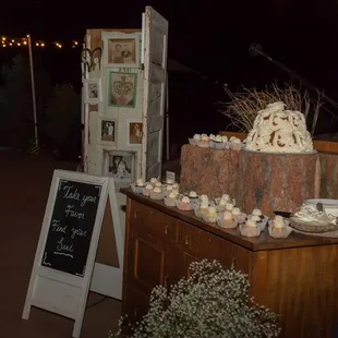 sushi and sashimi, interior