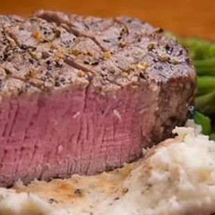 What Are the Differences Between the 3 Main Cuts of Steak?