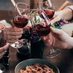 Why Bungalow Inn's Bar Is the Best Place for Wine Night