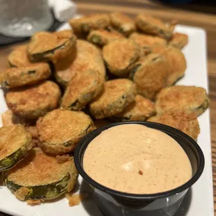 Fried pickles, so tasty!