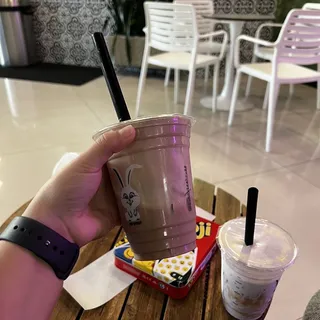 A05. Chocolate Milk Tea With Tiramisu