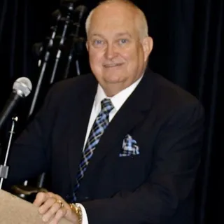 Ken W.