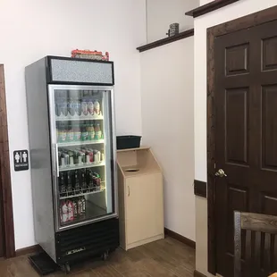 Root beer refrigerator