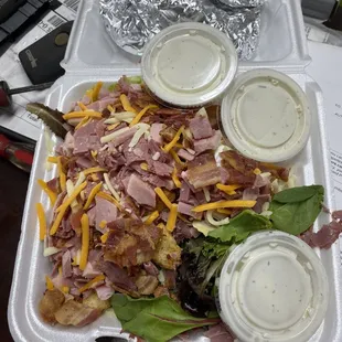 Burger barn salad