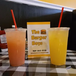 Strawberry lemonade &amp; pineapple.