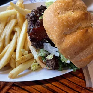 Casado Burger Platter- $17.49 dry and tasteless af!