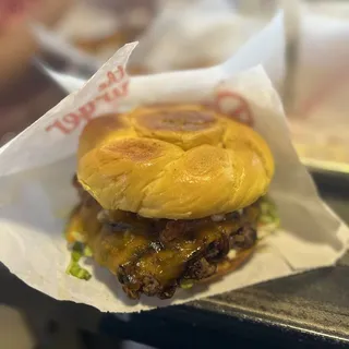 Classic Smash Burger