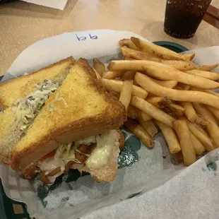 Chicken, Ranch &amp; Avocado Club Sandwich